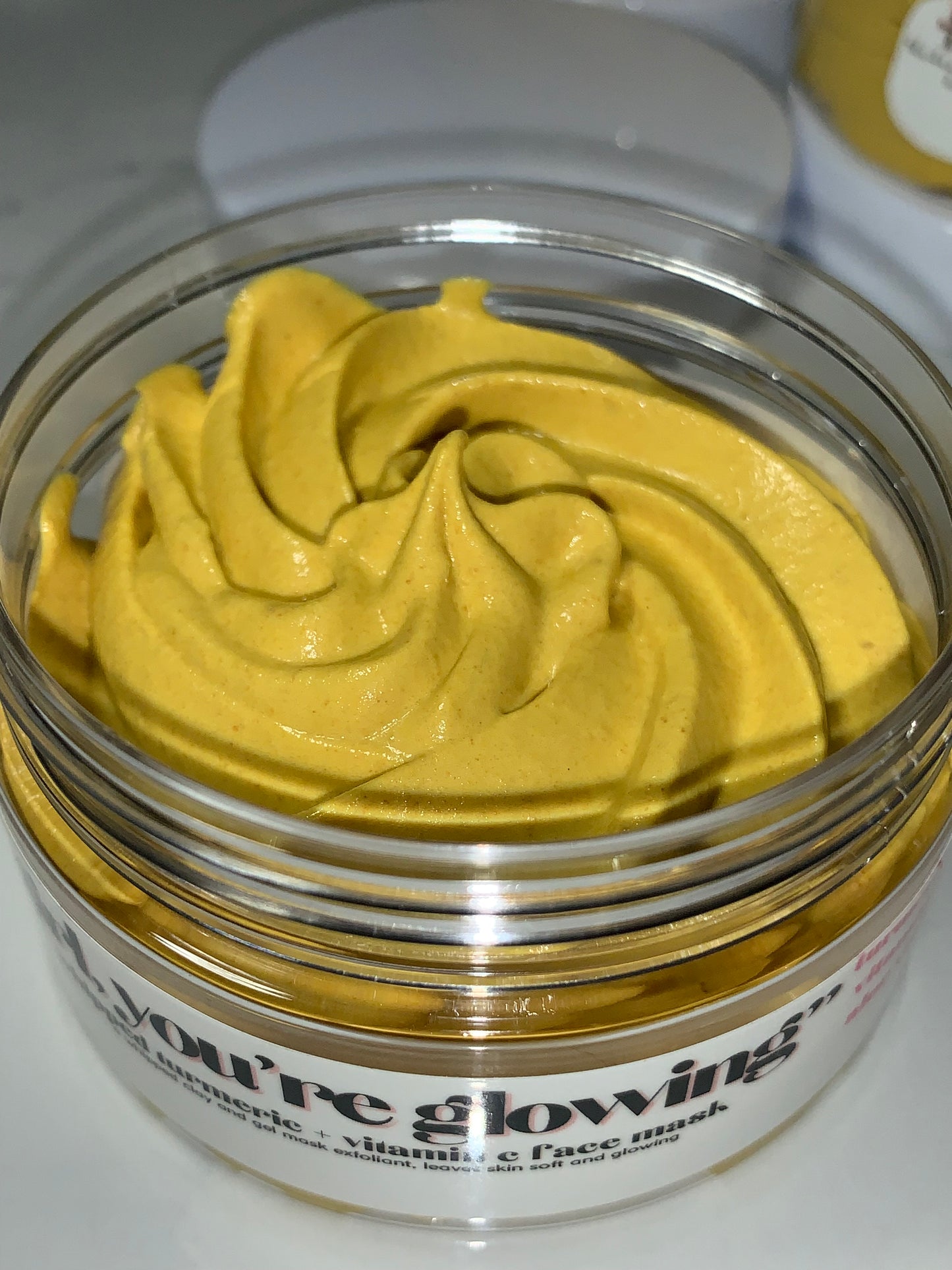 GIRL, YOU'RE GLOWING! VITAMIN C + TURMERIC CLAY MASK